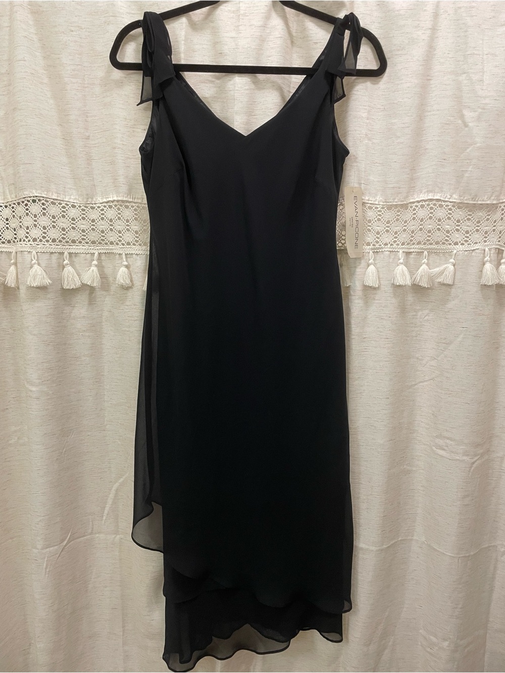 Evan Picone Black Chiffon ruffle midi dress